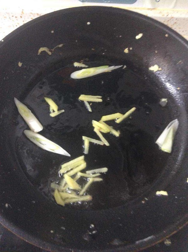 蠔油蛋炒絲瓜的做法-家常味炒菜譜