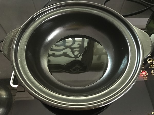 豆腐釀肉煲的做法-咸鮮味燉菜譜-易網(wǎng)健康養(yǎng)生網(wǎng) 豆腐釀肉煲的做法-咸鮮味燉菜譜