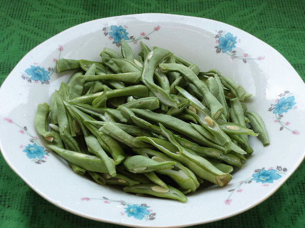 番茄炒雙豆的做法-家常味炒菜譜