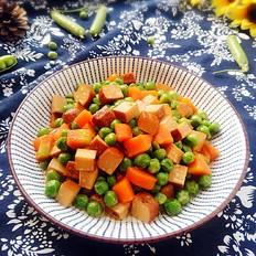 時蔬燴雞蛋干的做法-家常味炒菜譜