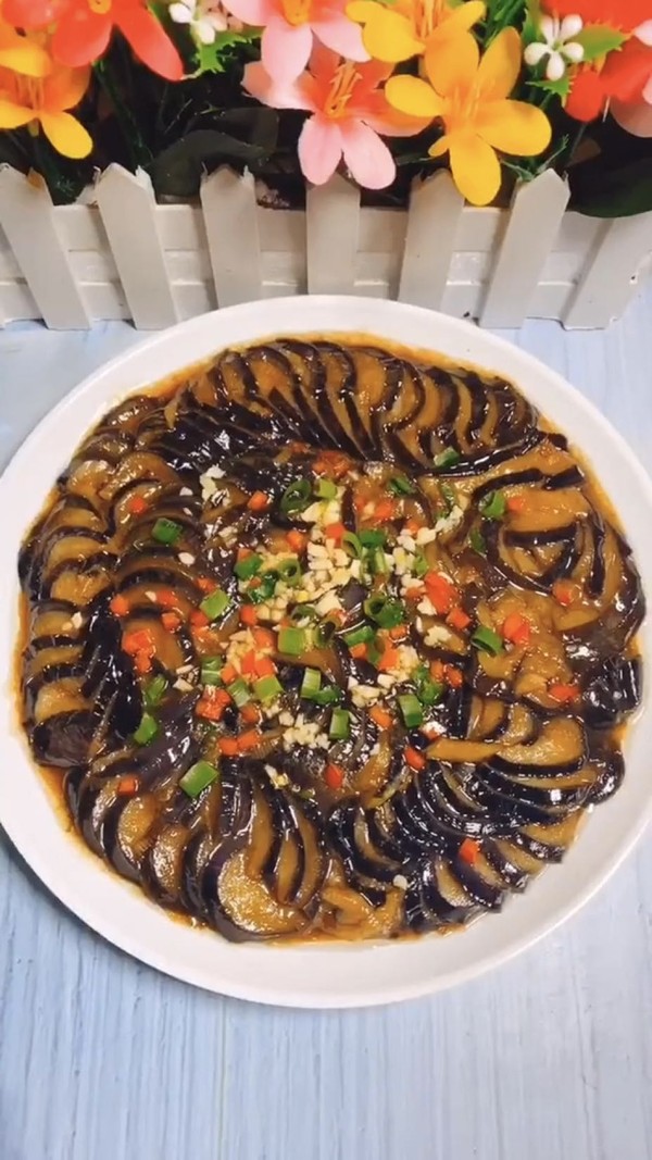 家常燒茄子的做法-家常味炒菜譜