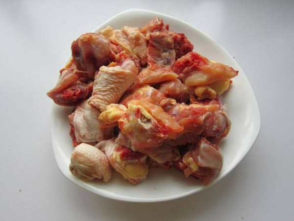 香辣雞煲的做法-家常味燉菜譜