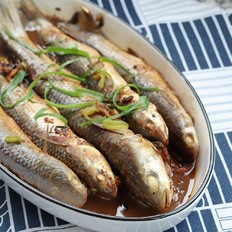 醬燜梭魚的做法-咸鮮味燉菜譜