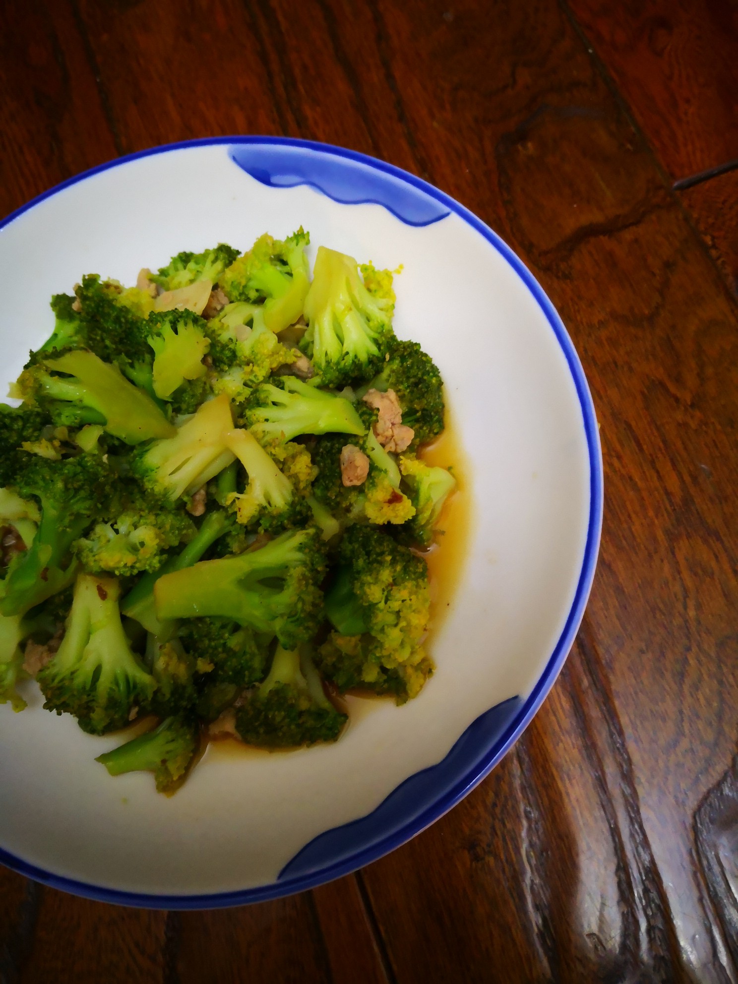 炒西蘭花的做法-家常味炒菜譜