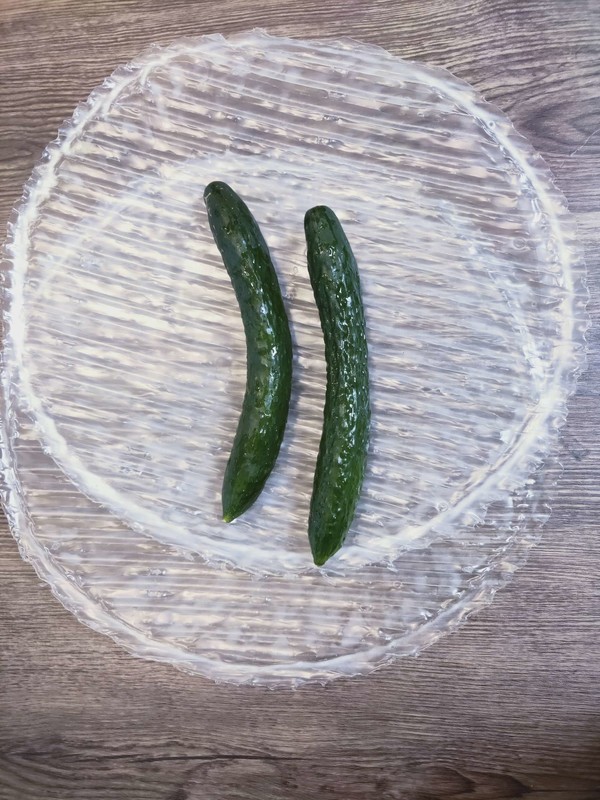 黃瓜拌涼皮。的做法-咸鮮味拌菜譜