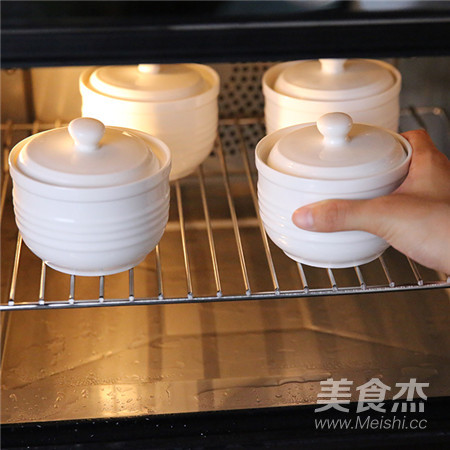 【滋補暖心】黃花菜蟲草花燉雞湯的做法-家常味燉菜譜