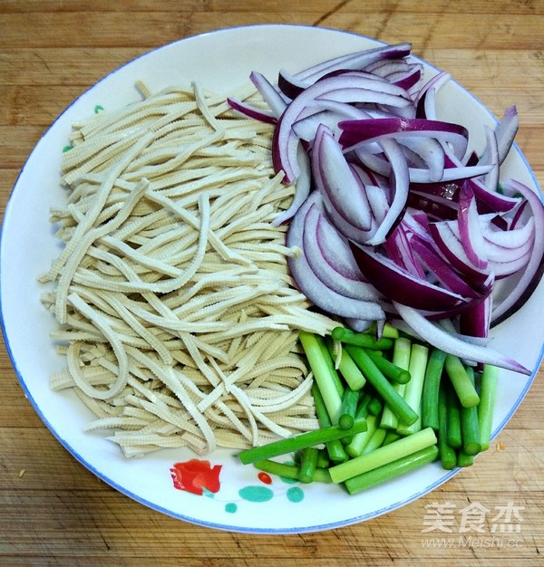 小炒鹵豆絲的做法-香辣味炒菜譜