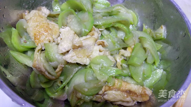 絲瓜炒蛋的做法-家常味炒菜譜
