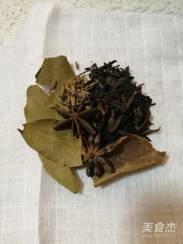 鹵蛋的做法-五香味煮菜譜