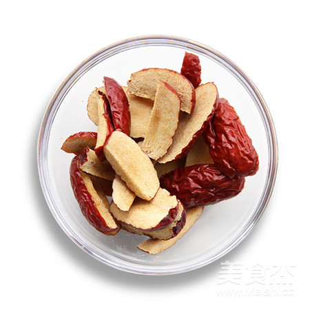 【滋補暖心】黃花菜蟲草花燉雞湯的做法-家常味燉菜譜