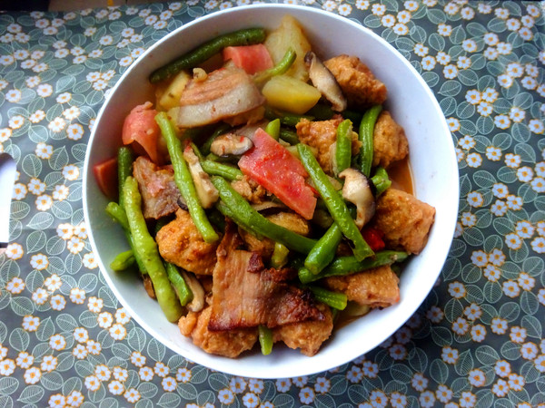 家常燉菜的做法-咸鮮味燉菜譜