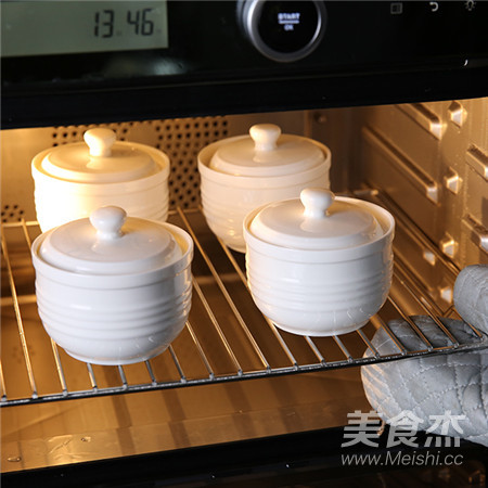 【滋補暖心】黃花菜蟲草花燉雞湯的做法-家常味燉菜譜