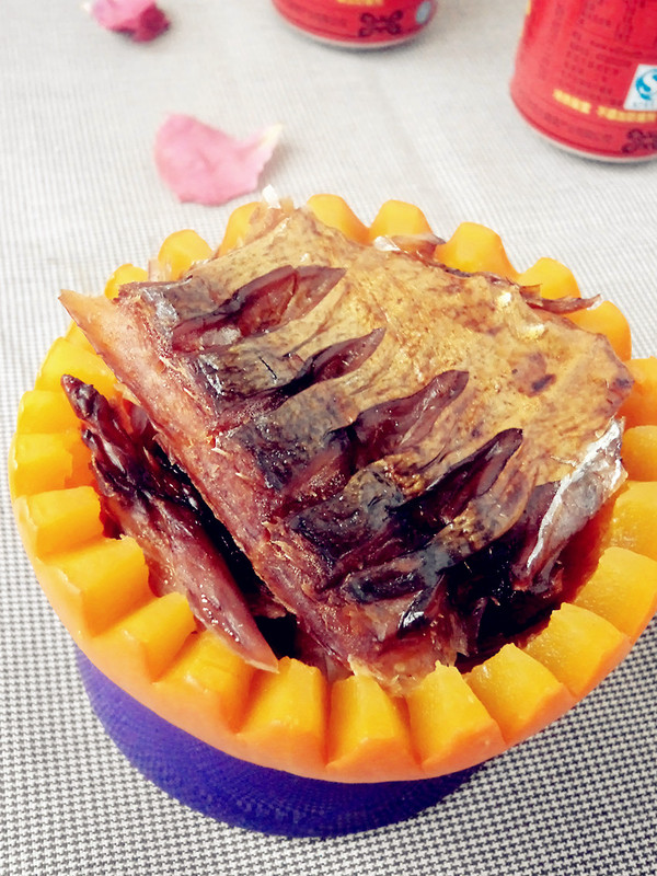 洞庭魚蒸南瓜的做法-咸鮮味蒸菜譜