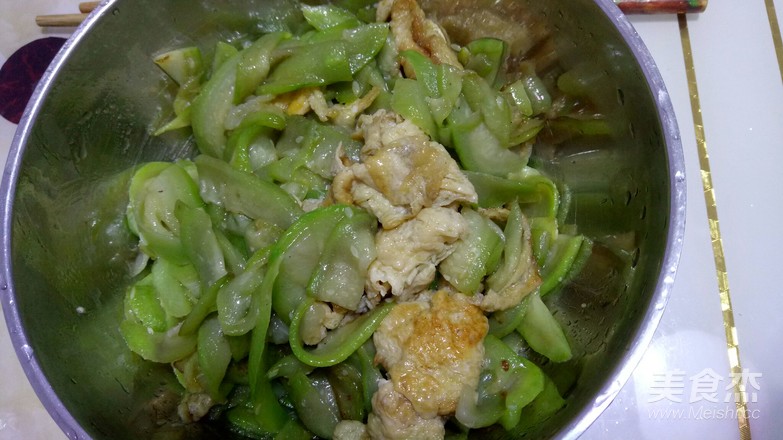 絲瓜炒蛋的做法-家常味炒菜譜