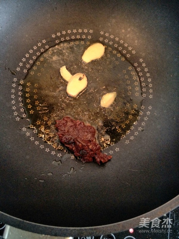 牛肉鍋，辣味牛肉，扒拉鍋的做法-家常味炒菜譜