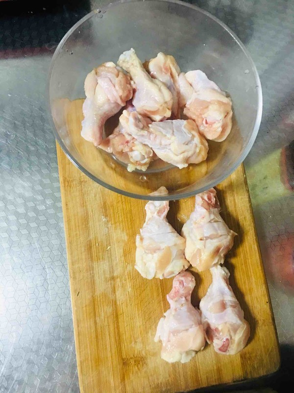 電飯煲奧爾良雞翅根的做法-咸鮮味燜菜譜-易網<a href=http://www.gyfww.com/ target=_blank class=infotextkey>健康養生</a>網 電飯煲奧爾良雞翅根的做法-咸鮮味燜菜譜