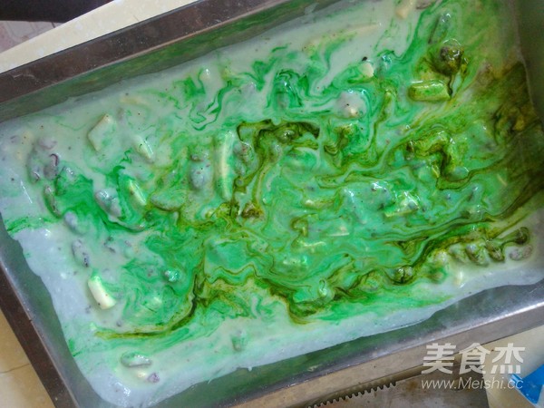 抹茶旋風雙巧果肉炒酸奶的做法-奶香味凍菜譜