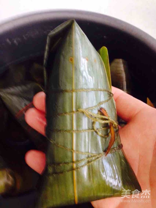 豬肉粽的做法-咸鮮味煮菜譜