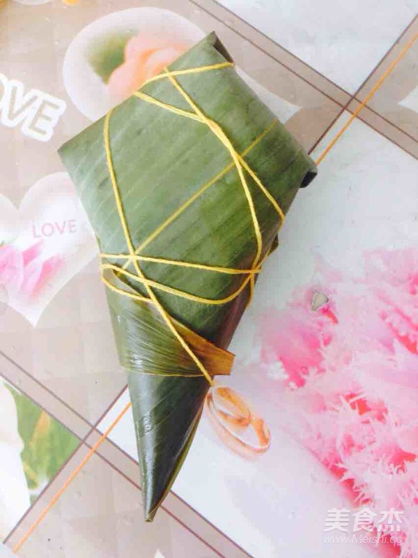 綠豆豬肉粽的做法-咸鮮味煮菜譜-易網健康養生網 綠豆豬肉粽的做法-咸鮮味煮菜譜