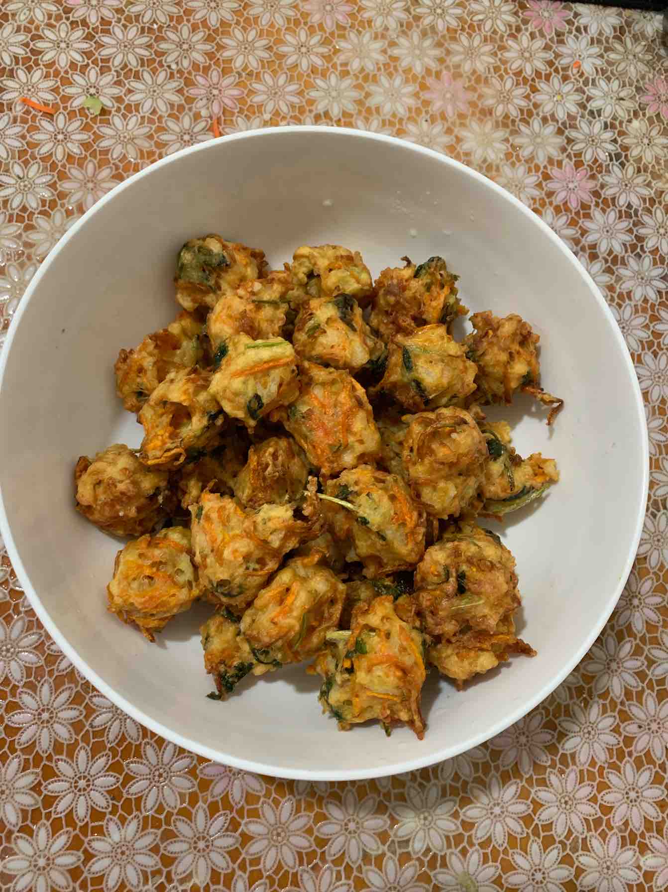 蔬菜丸子的做法-咸鮮味炸菜譜