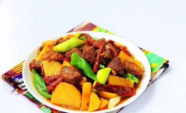 大盤牛肉的做法-香辣味燒菜譜-易網(wǎng)健康養(yǎng)生網(wǎng) 大盤牛肉的做法-香辣味燒菜譜