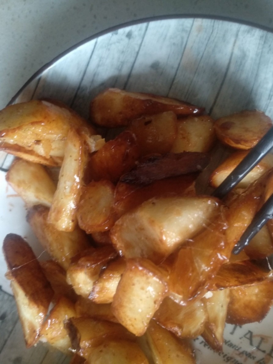 拔絲山藥的做法-家常味炸菜譜