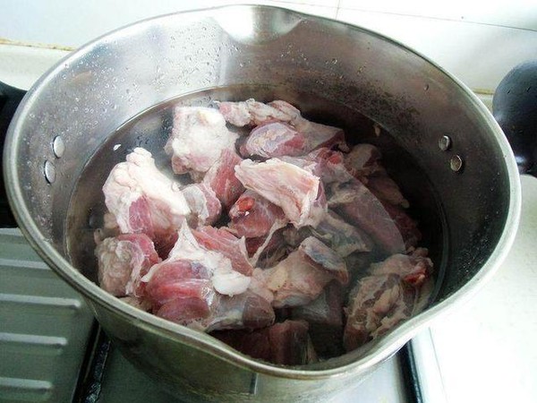 大盤牛肉的做法-香辣味燒菜譜-易網(wǎng)健康養(yǎng)生網(wǎng) 大盤牛肉的做法-香辣味燒菜譜