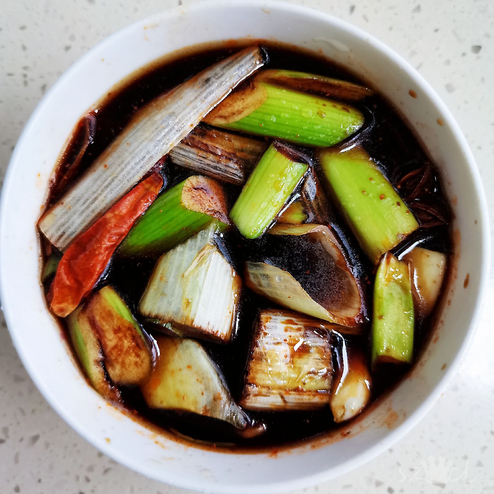 家常紅燒魚的做法-咸鮮味燉菜譜