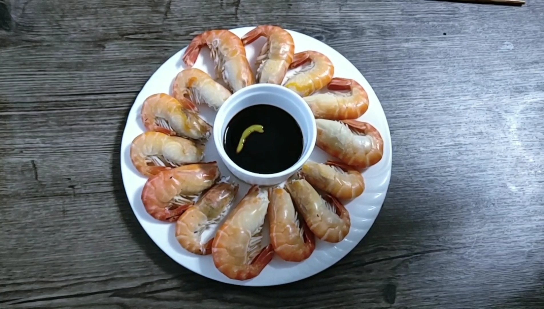 鹽水大蝦的做法-咸鮮味煮菜譜