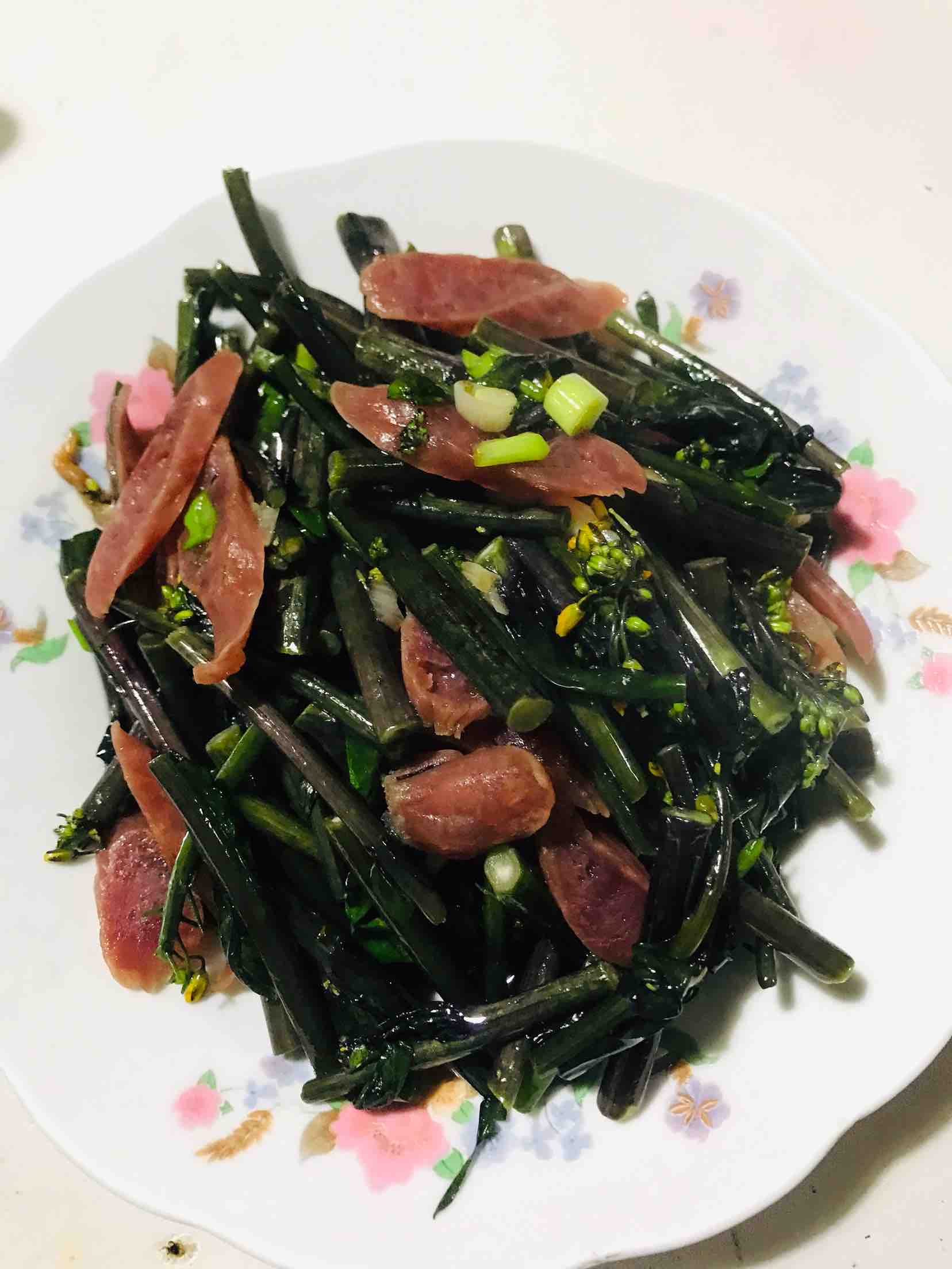 香炒紅菜薹的做法-咸鮮味炒菜譜