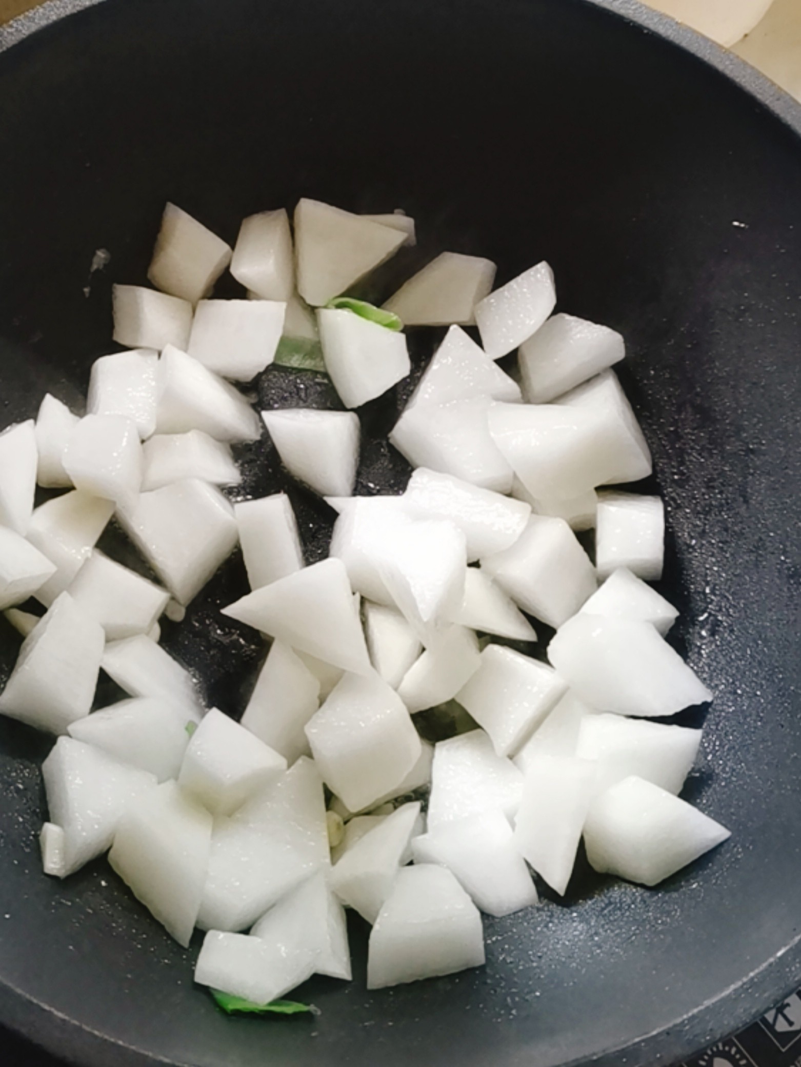 青蒜蘿卜的做法-咸鮮味燒菜譜