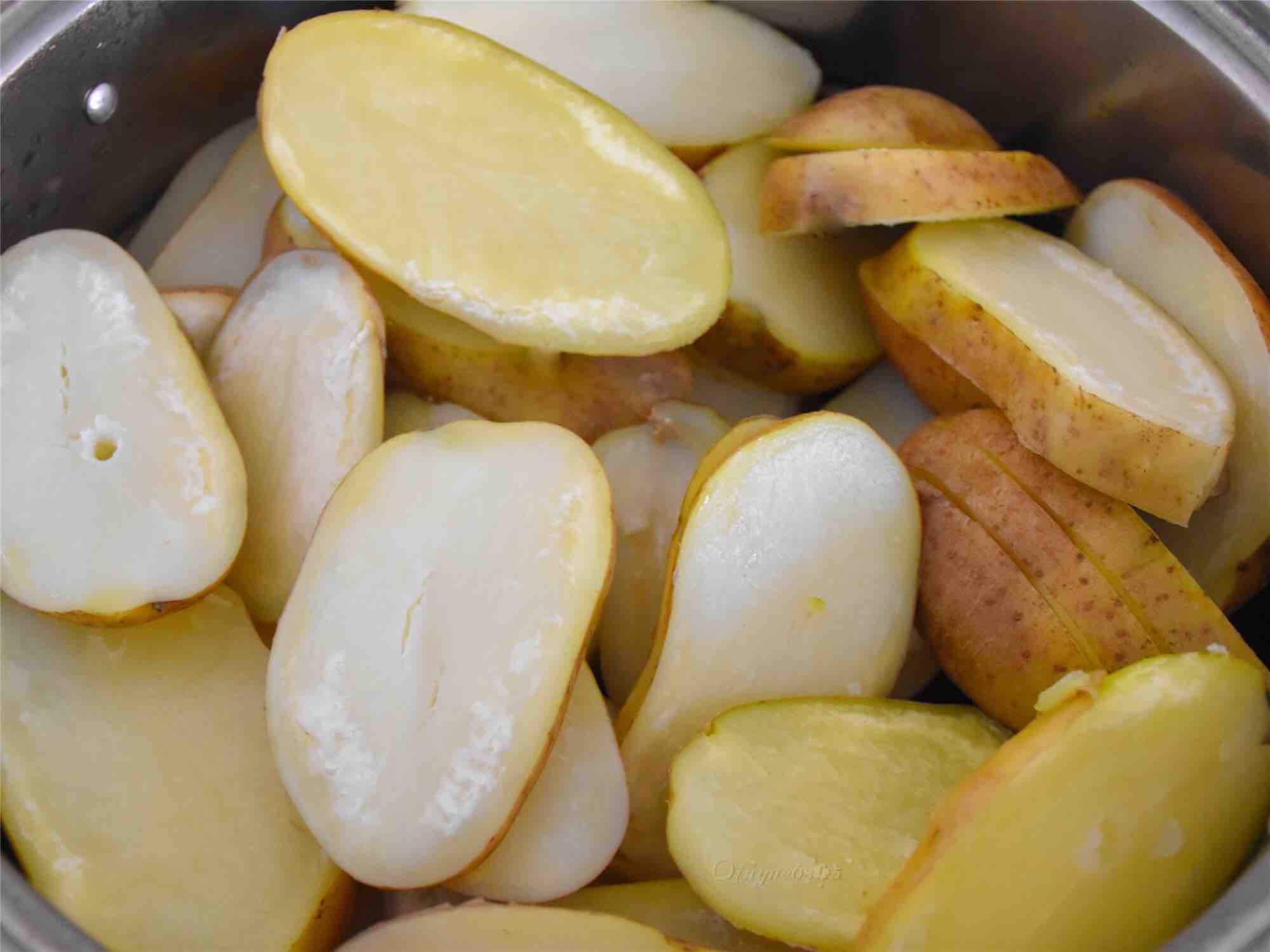 蒸肉碗砣的做法-家常味蒸菜譜-易網<a href=http://www.gyfww.com/ target=_blank class=infotextkey>健康養生</a>網 蒸肉碗砣的做法-家常味蒸菜譜