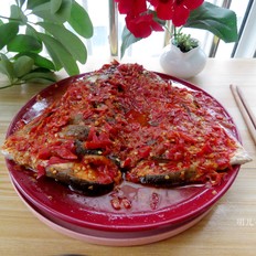 剁椒蒸魚的做法-家常味蒸菜譜