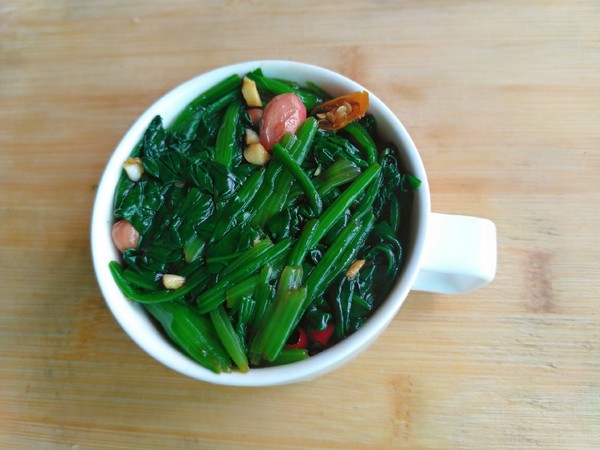 涼拌菠菜的做法-酸辣味煮菜譜