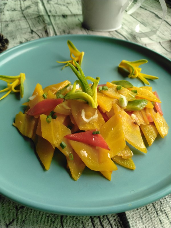 炒素蘿卜片的做法-咸鮮味炒菜譜