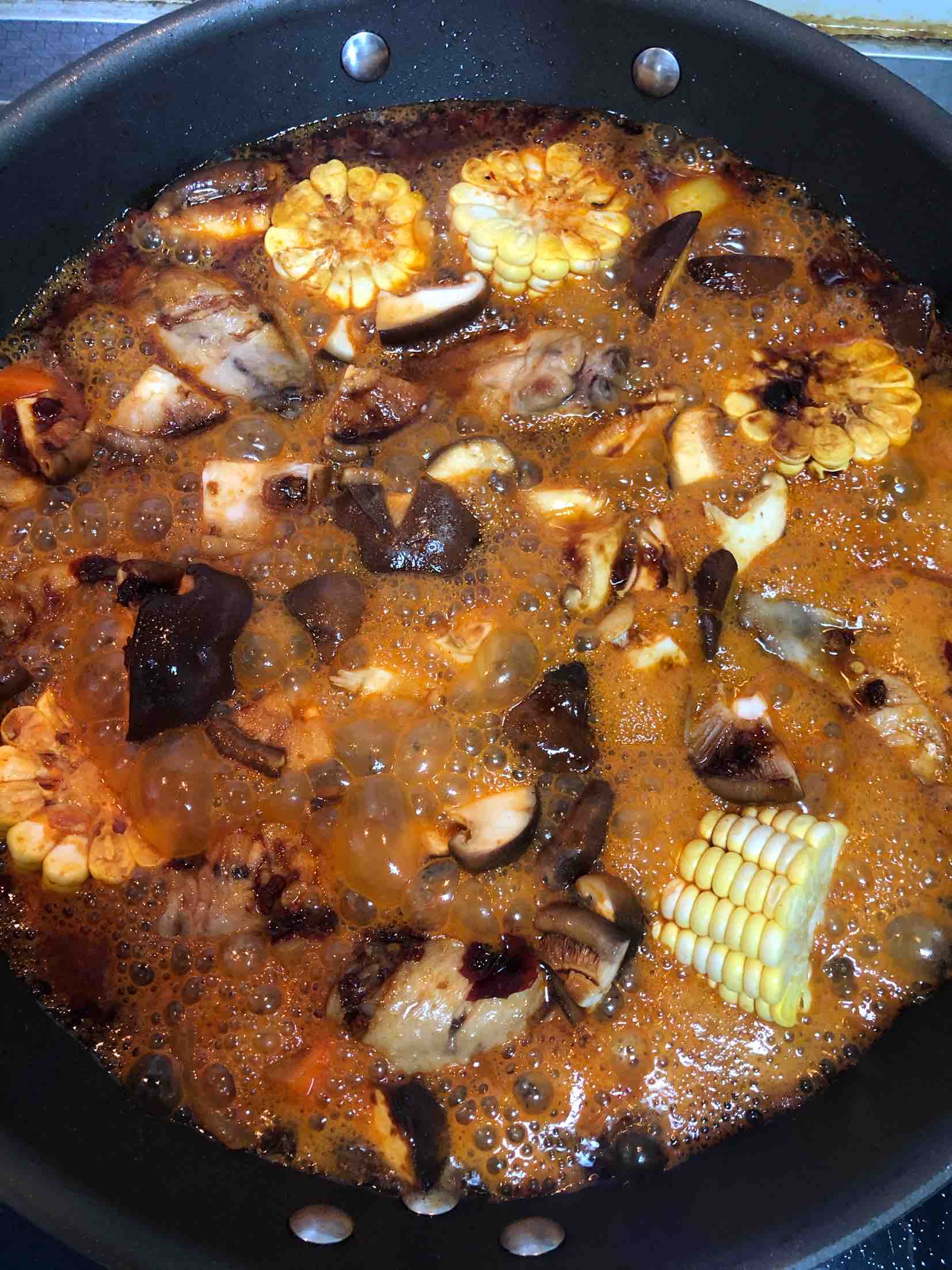 雞翅煲的做法-家常味煲菜譜