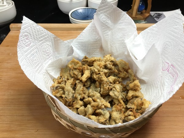 口感香酥，制作簡單的炸蘑菇，比炸肉好吃多了。的做法-家常味煎菜譜