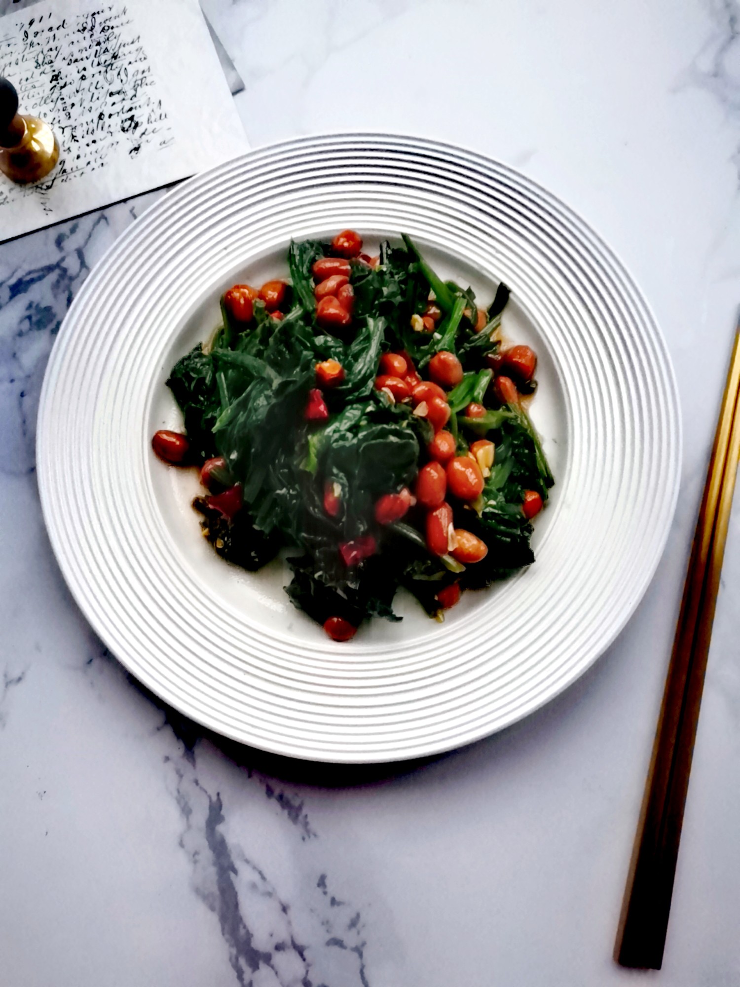 果仁菠菜的做法-咸鮮味拌菜譜