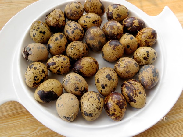 醬鵪鶉蛋的做法-家常味煮菜譜