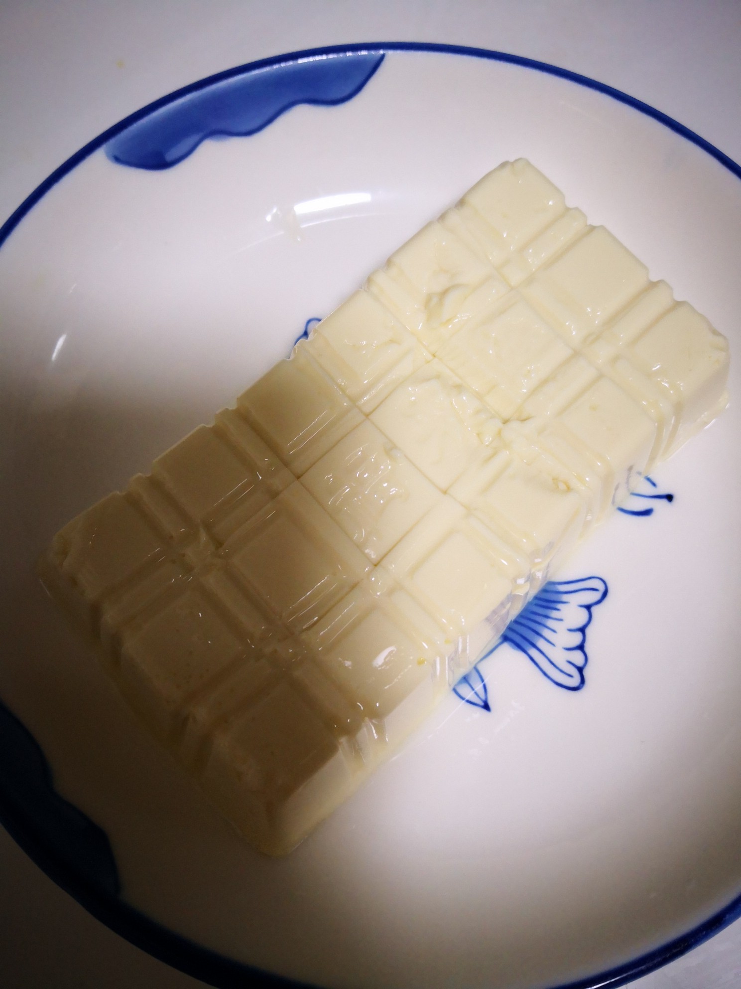 蔥香皮蛋豆腐的做法-蔥香味拌菜譜