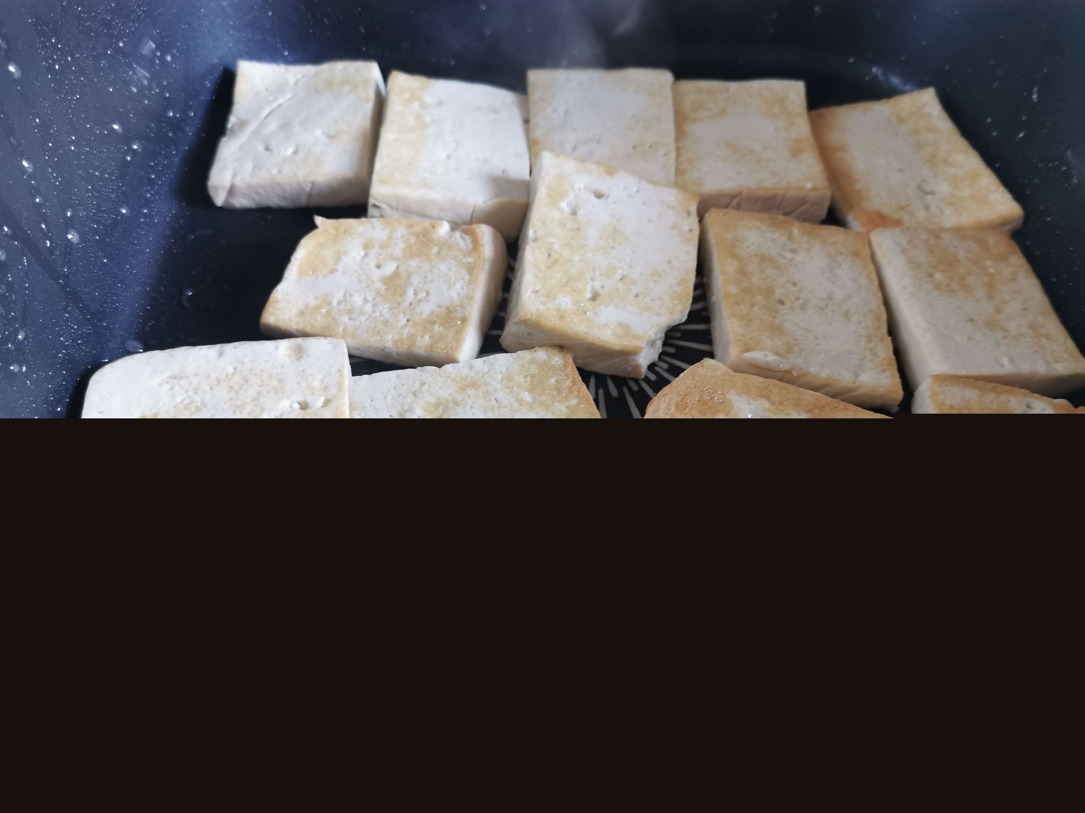 香煎豆腐的做法-香辣味煎菜譜-易網健康養生網 香煎豆腐的做法-香辣味煎菜譜