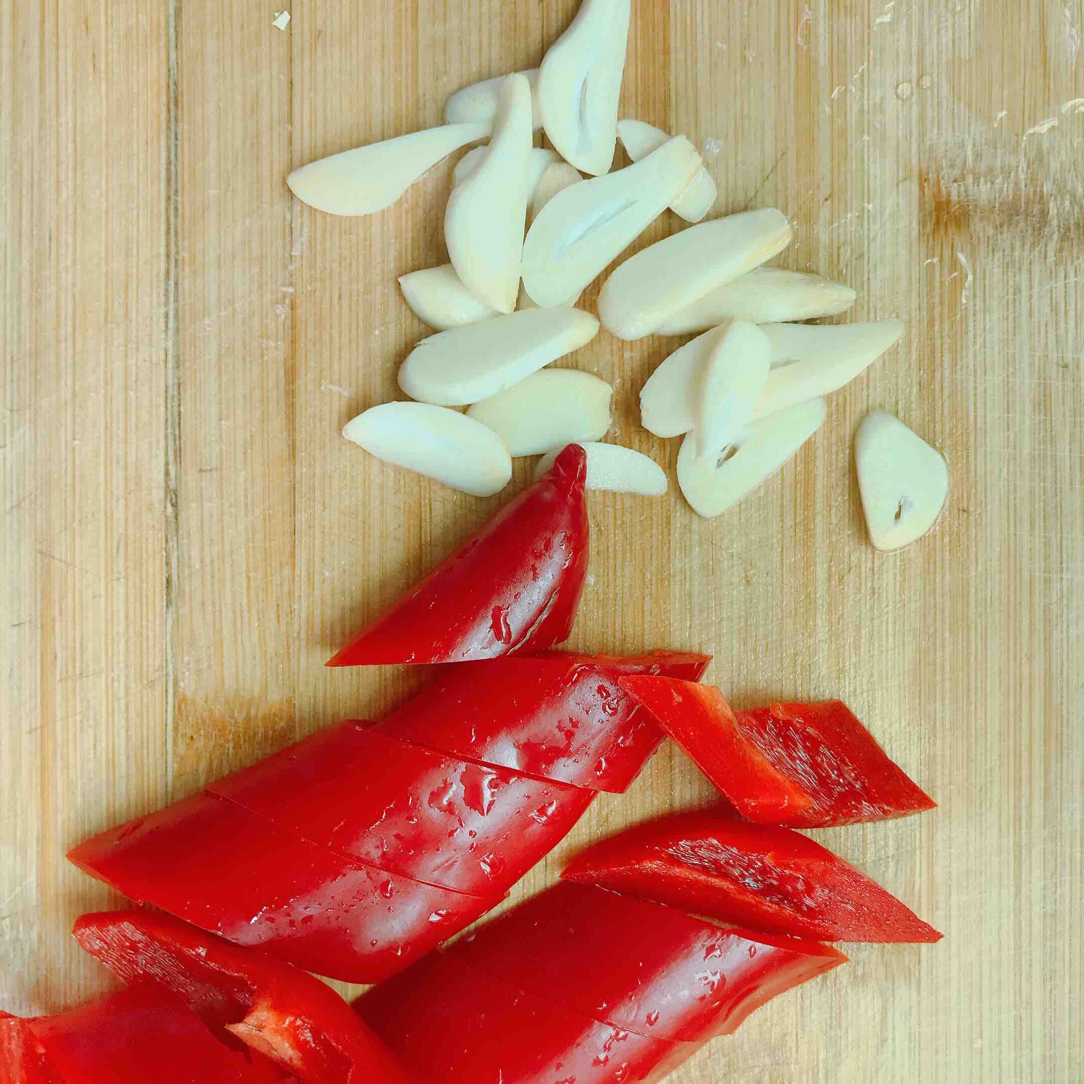 荷蘭豆炒肉片的做法-咸鮮味炒菜譜