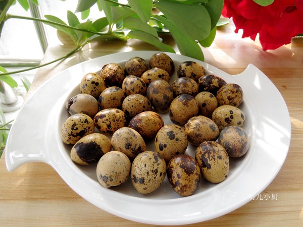 醬鵪鶉蛋的做法-家常味煮菜譜