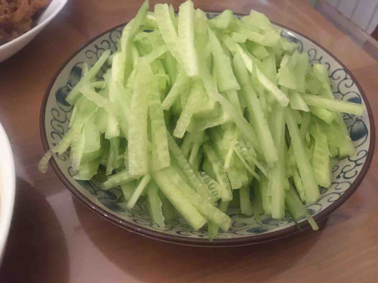 簡易版的京醬肉絲的做法-家常味炒菜譜-易網(wǎng)健康養(yǎng)生網(wǎng) 簡易版的京醬肉絲的做法-家常味炒菜譜