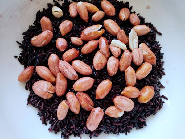 蒸米糕的做法-甜味蒸菜譜-易網(wǎng)健康養(yǎng)生網(wǎng) 蒸米糕的做法-甜味蒸菜譜