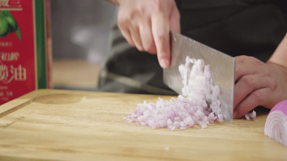 洋蔥牛肉餅【孔老師教做菜】的做法-家常味煎菜譜