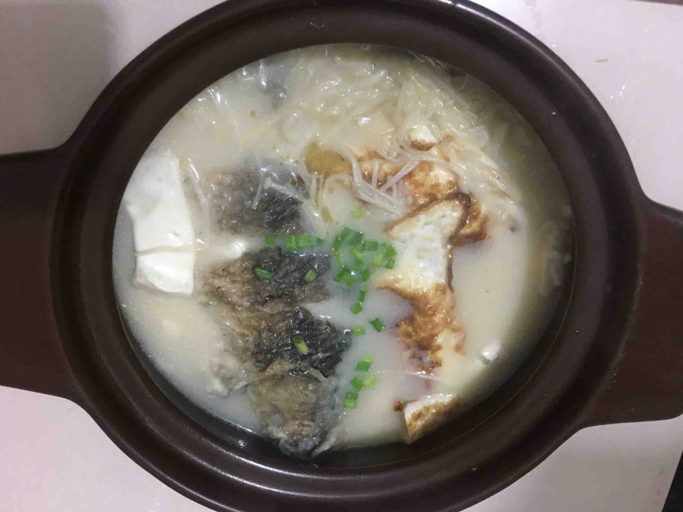 奶白鯽魚湯的做法-家常味煮菜譜