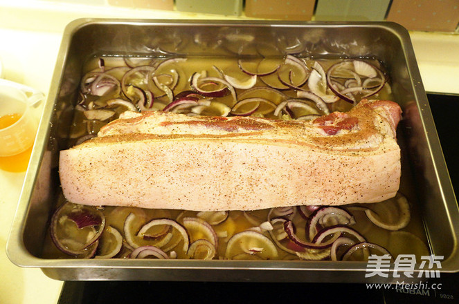 愛爾蘭風味烤豬肉的做法-咸鮮味烤菜譜-易網健康養生網 愛爾蘭風味烤豬肉的做法-咸鮮味烤菜譜