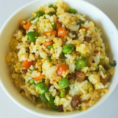 豌豆炒飯的做法-家常味炒菜譜