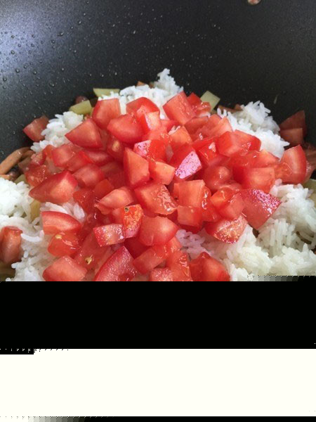 土豆蔬菜什錦燴飯的做法-家常味燜菜譜